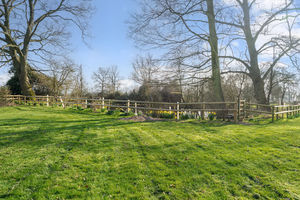 Photo 31- click for photo gallery